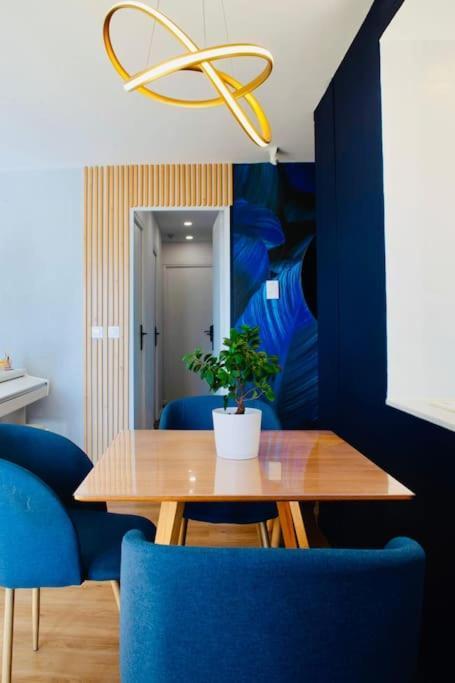 T3 Le Designer 4E-Terrasse-Climatisation & Netflix Apartment Marseille Exterior photo